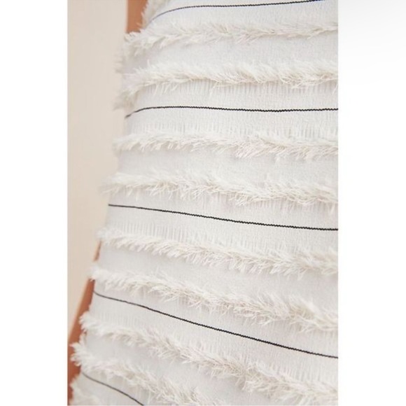 ANTHROPOLOGIE Maeve Quinn Fringe Tank Top. Size 6 - Picture 3 of 9